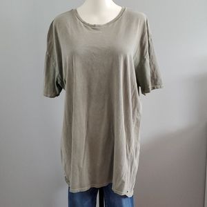 Lularoe short sleeve tshirt